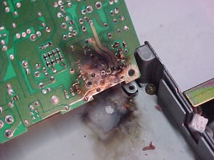 Damage on the underside of the low-pass board.